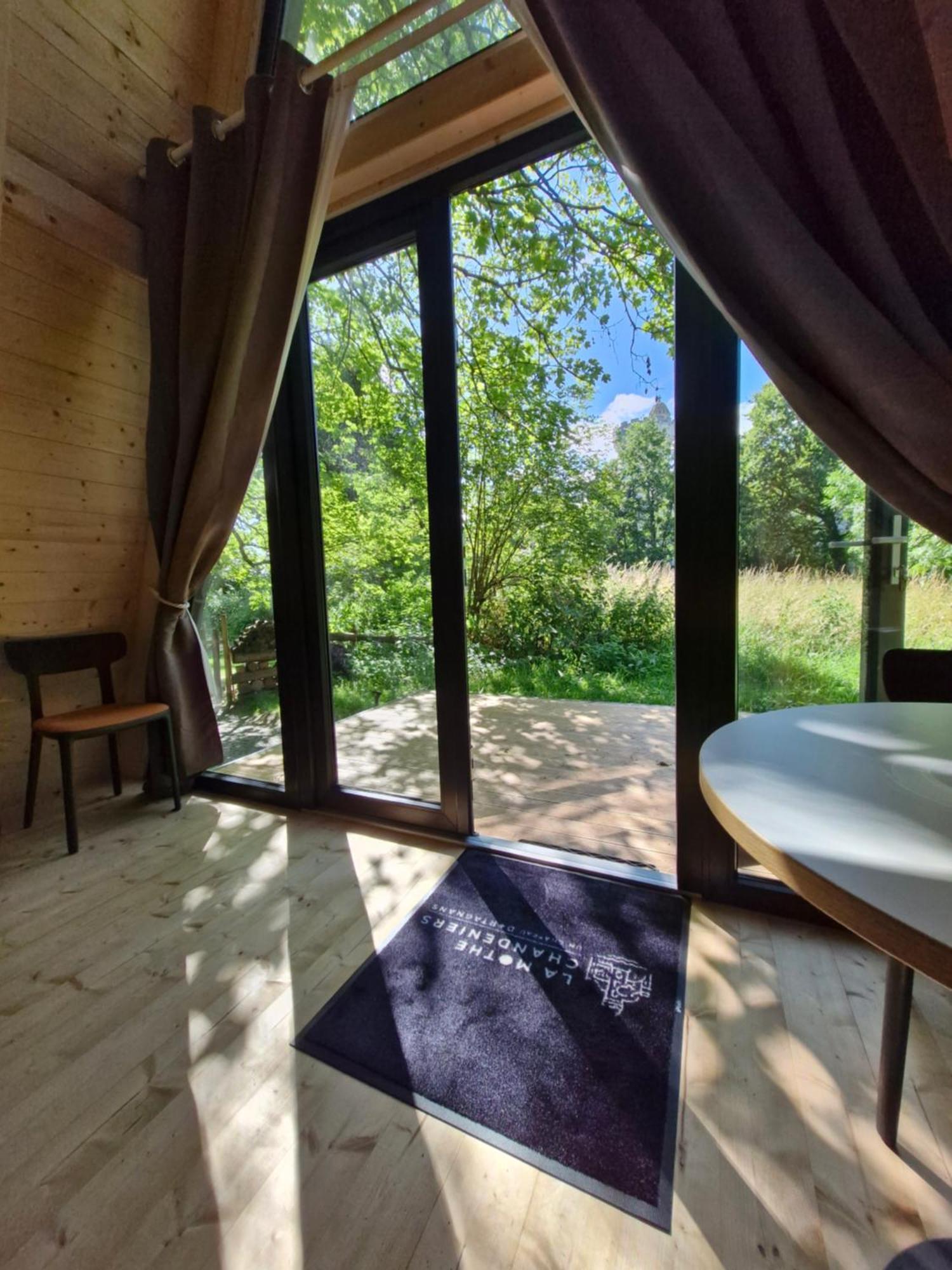 Ecolodges De Reve Dans Un Chateau De Conte De Fees Les-Trois-Moutiers Exterior foto