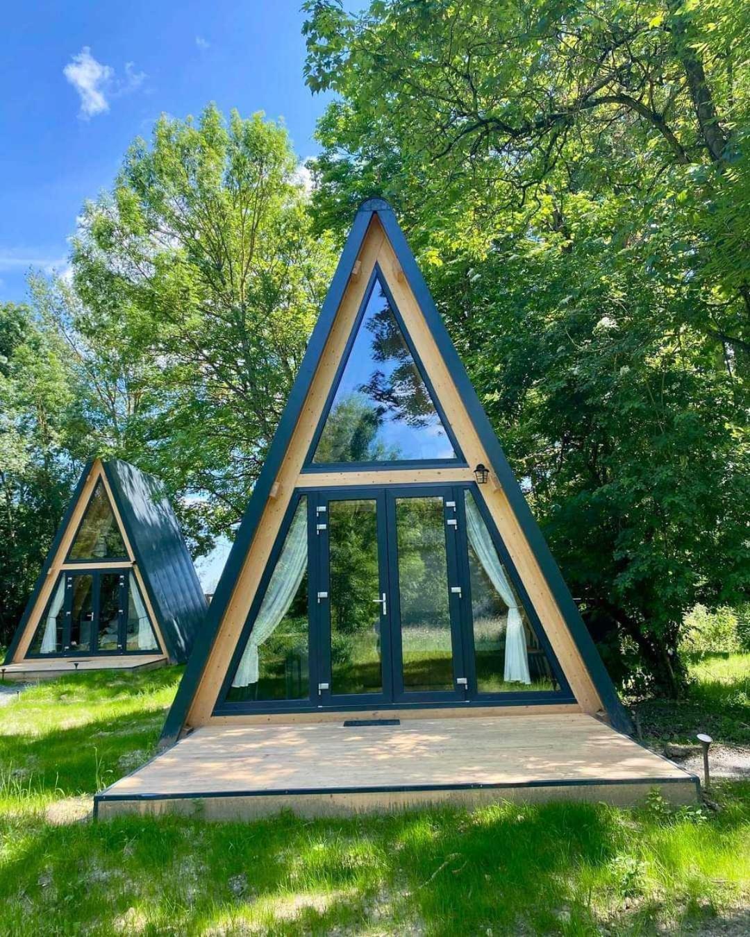 Ecolodges De Reve Dans Un Chateau De Conte De Fees Les-Trois-Moutiers Zimmer foto