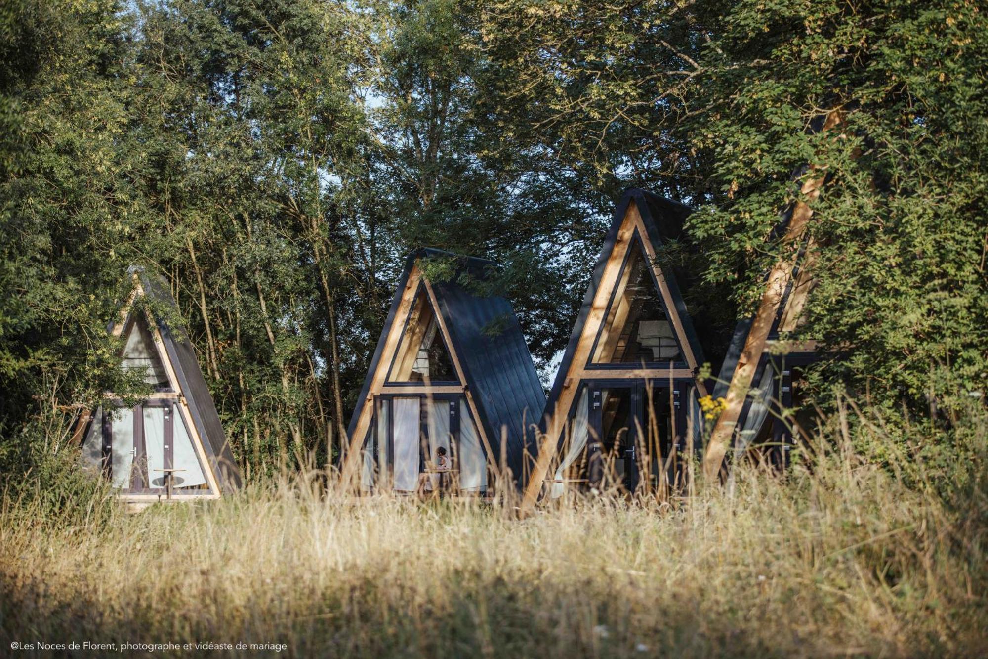 Ecolodges De Reve Dans Un Chateau De Conte De Fees Les-Trois-Moutiers Exterior foto